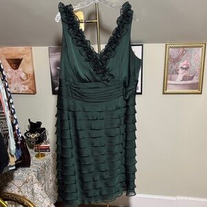Stunning S.L. Fashions Dark Green Layered Formal Dress EUC